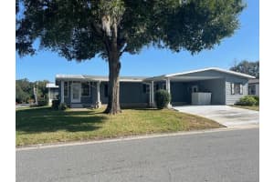 2353 COACH N FOUR DRIVE, LEESBURG, FL 34748 - MLS#MFRG5106192