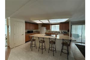 105 CYPRESS ROAD, WILDWOOD, FL 34785 - MLS#MFRG5106225