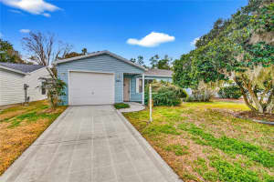242 JUAREZ WAY, LADY LAKE, FL 32159 - MLS#MFRG5106248