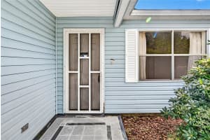 242 JUAREZ WAY, LADY LAKE, FL 32159 - MLS#MFRG5106248