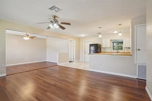 501 DORA AVENUE, TAVARES, FL 32778 - MLS#MFRG5106288