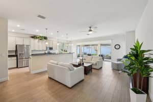 27040 CAMERONS RUN, LEESBURG, FL 34748 - MLS#MFRG5106477