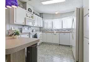 25120 CLIFFORD HILL, LEESBURG, FL 34748 - MLS#MFRG5106540