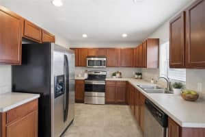 2463 MARTINS RUN, TAVARES, FL 32778 - MLS#MFRG5106726