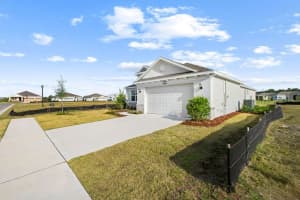 3951 KENNEBUNK LOOP, MOUNT DORA, FL 32757 - MLS#MFRG5106755