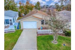 221 MONTOYA DRIVE, LADY LAKE, FL 32159 - MLS#MFRG5106832