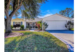 676 CAMINO DEL REY DRIVE, LADY LAKE, FL 32159 - MLS#MFRG5106931