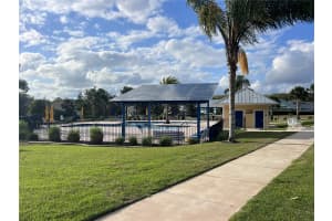 1010 FIESTA KEY CIRCLE, LADY LAKE, FL 32159 - MLS#MFRG5106976