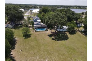 243 CENTRAL AVENUE, UMATILLA, FL 32784 - MLS#MFRG5107014