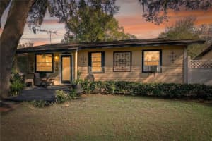 31302 ORANGE STREET, SORRENTO, FL 32776 - MLS#MFRG5107062