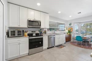 17 LIVE OAK AVENUE, YALAHA, FL 34797 - MLS#MFRG5107142