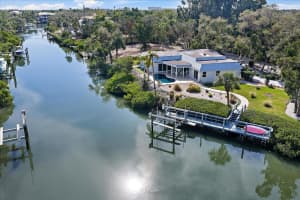 5155 HIDDEN HARBOR ROAD, SARASOTA, FL 34242 - MLS#MFRG5107159