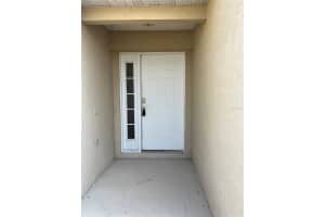 226 HILLCREST DRIVE, DAVENPORT, FL 33897 - MLS#MFRG5107181