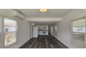 805 LIVE OAK STREET, WILDWOOD, FL 34785 - MLS#MFRG5107193