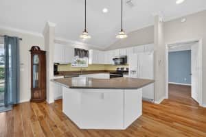 631 SAN MARINO DRIVE, THE VILLAGES, FL 32159 - MLS#MFRG5107210