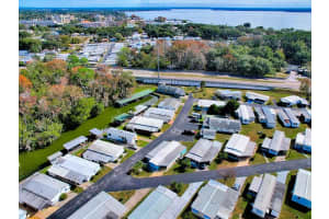 211 RUE DE PARESSE, TAVARES, FL 32778 - MLS#MFRG5107214