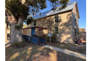 290 N Trowell Ave, UMATILLA