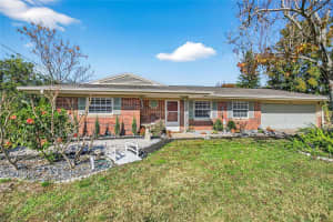 1245 N Pineapple Ln, EUSTIS 1245 N Pineapple Ln, EUSTIS