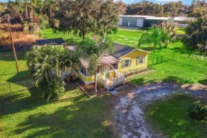 32828 LAKE EUSTIS DRIVE, TAVARES, FL 32778 - MLS#MFRG5107339