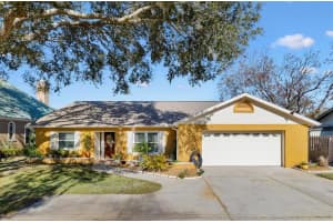 804 N Shore Dr, LEESBURG 804 N Shore Dr, LEESBURG