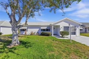 529 Valencia Pl, THE VILLAGES