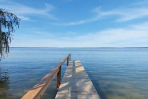 1689 Lakeshore Dr, EUSTIS