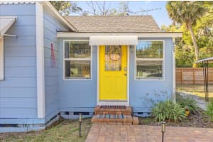 805 HACKETT COURT, MOUNT DORA, FL 32757 - MLS#MFRG5107490