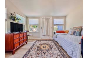 805 HACKETT COURT, MOUNT DORA, FL 32757 - MLS#MFRG5107490