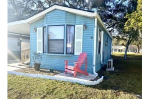 610 COTTAGE PARK LANE, LEESBURG, FL 34748 - MLS#MFRG5107513