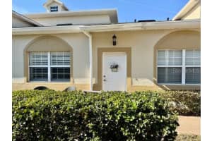 17340 Chateau Pine Way, CLERMONT