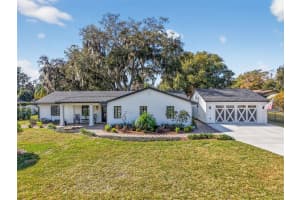 241 BAY ROAD, MOUNT DORA, FL 32757 - MLS#MFRG5107545