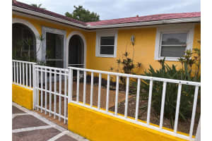 1310 43RD TERRACE, CAPE CORAL, FL 33904 - MLS#MFRG5107554