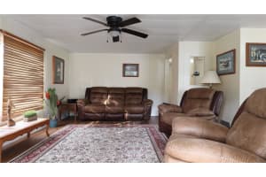 1158 CR 439, LAKE PANASOFFKEE, FL 33538 - MLS#MFRG5107623