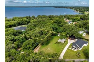 16615 Oklahoma St Clermont, FL 34715 - Off Market