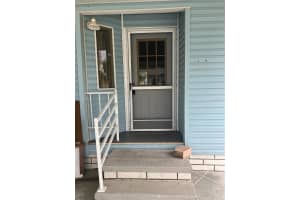 5191 Liberty Ct Wildwood, FL 34785 - Off Market