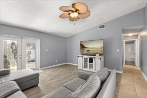 8954 VALENCIA GARDENS DRIVE, ORLANDO, FL 32825 - MLS#MFRG5107700