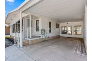 920 SAINT ANDREWS BOULEVARD, LADY LAKE, FL 32159 - MLS#MFRG5107702