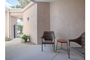 9039 SAINT ANDREWS WAY, MOUNT DORA, FL 32757 - MLS#MFRG5107787