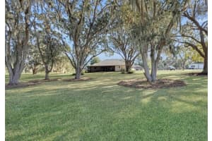 400 CARMAN DRIVE, LEESBURG, FL 34748 - MLS#MFRG5107801