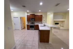 201 GOLDIE STREET, LEESBURG, FL 34748 - MLS#MFRG5107818