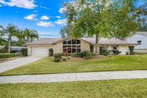108 Country Hill Dr, LONGWOOD