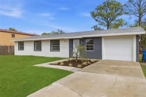 211 Benchor Rd Nw, PALM BAY