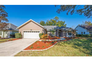 19337 Spring Oak Dr, EUSTIS