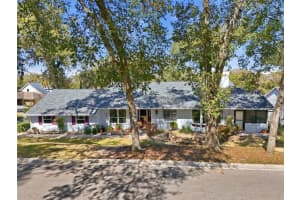 58 Townhill Dr, EUSTIS