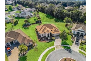 5236 ISLAND TERRACE COURT, LADY LAKE, FL 32159 - MLS#MFRG5107974