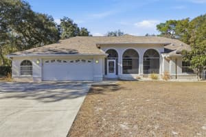 12145 W Apple Tree Pl, CRYSTAL RIVER