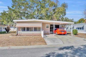 19 HAWAIIAN WAY, LEESBURG, FL 34788 - MLS#MFRG5108056