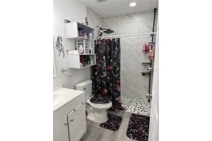 428 FOUR SEASONS AVENUE, MASCOTTE, FL 34753 - MLS#MFRG5108071