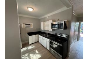 7306 EARLWOOD AVENUE, MOUNT DORA, FL 32757 - MLS#MFRG5108080