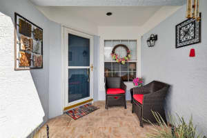 1863 COUNTRY CLUB BOULEVARD, MOUNT DORA, FL 32757 - MLS#MFRG5108146